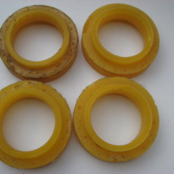 Комплект поліуретанових проставок під пружини для Toyota Land Cruiser 70-73 (4 см)