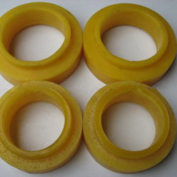 Комплект поліуретанових проставок під пружини для Toyota Land Cruiser HDJ 80 (40мм)