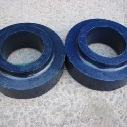 Гумові проставки під пружини для Nissan Terrano I /II (30мм)