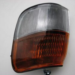 Указатель поворота с габаритом для Mitsubishi Pajero II(1991-1996)