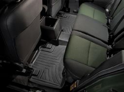 Коврики резиновые WeatherTech для Toyota FJ Cruiser 2007+ задние черные 443112