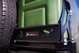 Крепление для канистры для Suzuki Jimny IV с 2018 (1.5 бензин)