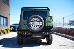 Задний бампер для Suzuki Jimny IV с 2018 (1.5 бензин)