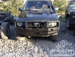 Передний бампер для Nissan Terrano II - Ford Maverick (Версии с круглыми фарами) с кенгурятником