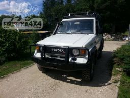 Передній бампер з монтажною плитою під лебідку і кенгурятником для TOYOTA LAND CRUISER J70 (1985-1996)