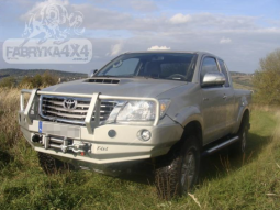 Передний бампер HD для Toyota Hilux(2011-2015) с монтажной плитой под лебедку и кенгурятником