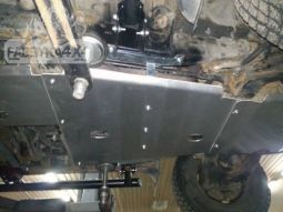 Защита механической коробки передач (дизель) для Toyota Land Cruiser 100 (1998-2007) алюминиевая