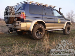 Задній бампер для Mitsubishi Pajero Sport (1996-2000)