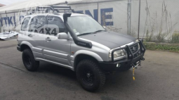 Передний бампер Suzuki Grand Vitara(1998-2005) с монтажной плитой под лебедку и кенгурятником