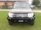 Передній бампер з монтажною плитою під лебідку для Mitsubishi Pajero IV (2015-)