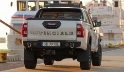 Задний бампер off-road Toyota Hilux REVO MorE 4x4