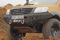 Передний бампер off-road Toyota Hilux Vigo 11-15 MorE 4x4
