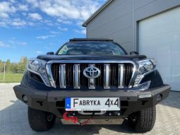 Передній бампер без кенгурятника для TOYOTA LAND CRUISER J150 2013-17