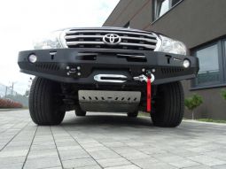 Передний бампер без кенгурятника с монтажной плитой под лебедку для TOYOTA LAND CRUISER J200 07-