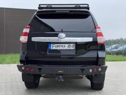 Задний бампер короткий (с отверстиями под лампы) для TOYOTA LAND CRUISER J150 2013-17