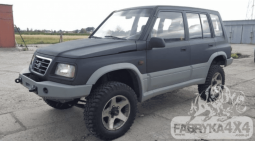 Передній бампер на Suzuki Vitara (2,0 V6) (1995-1997) з монтажною плитою під лебідку, без кенгурятника