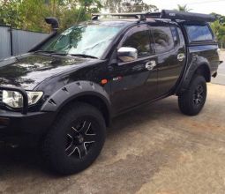 Расширители колесных арок 7.5 см KUT SNAKE для Mitsubishi L200 (2006-2015)