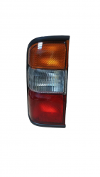 Задній ліхтар для Nissan Patrol GR Y61 (австралійська версія) (1998-2001) лівий