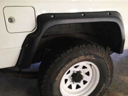 Расширители колесных арок 5,5 см KUT SNAKE для Toyota Land Cruiser 70-71-73-74-75-78 