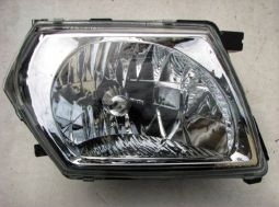 Передняя фара для Nissan Patrol GR-Y61 (2001-2004) правый
