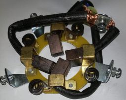 Щіткотримач двигуна для лебідок Escape Evo 12000 EWX