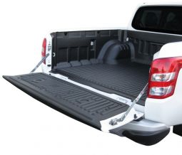 Пластикова ванна в кузов пікапа (на борт) для VW Amarok 2010+ PN1358