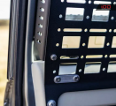 Задні ліві дверні панелі багажника на Nissan Patrol Y61 LWB/SWB